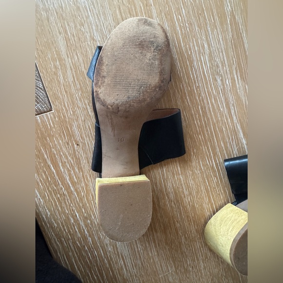 Madewell The Kiera Mule Sandals in True Black Leather - Picture 15 of 16